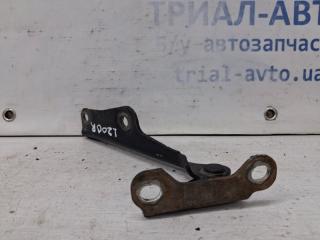 Петля капота правая L200 2006-2015 KB 2.5 Diesel 4D56