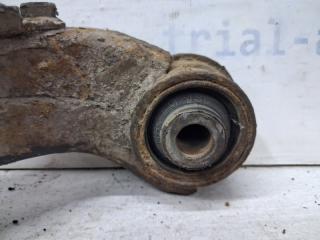 Рычаг передний верхний левый L200 2006-2015 KB 2.5 Diesel 4D56