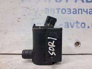 Насос омывателя стекла Kia Sorento 2002-2011 Б/У Насос омывателя стекла Kia Sorento 2002-2011