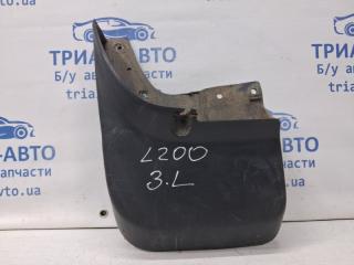 Брызговик задний левый Mitsubishi L200 2006-2015 Б/У Брызговик задний левый Mitsubishi L200 2006-2015