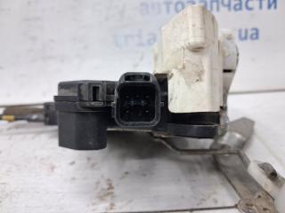 Замок двери передний левый L200 2006-2015 KB 2.5 Diesel 4D56