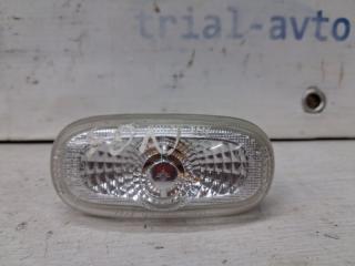 Фото запчасти повторитель поворотника Hyundai Sonata 2004-2010 Б/У запчасть Запчасть повторитель поворотника Hyundai Sonata 2004-2010