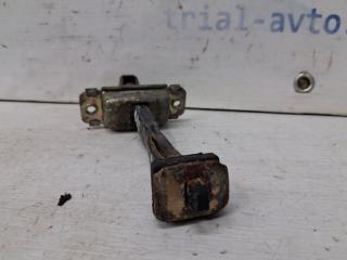 Ограничитель двери задний левый Hyundai Sonata NF 2.4 бензин G4KC