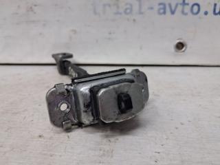 Ограничитель двери передний левый Sorento 2002-2011 BL 2.5 diesel D4CB