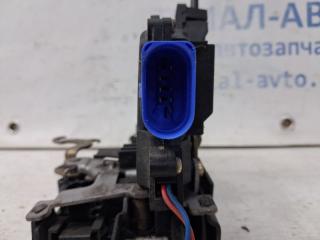 Замок двери передний правый Caddy 2003-2015 2k 1.9 diesel BJB