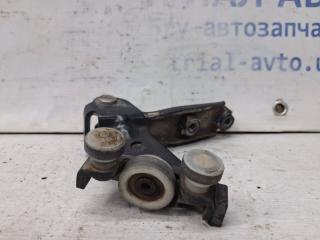 Ролик раздвижной двери Caddy 2003-2015 2k 1.9 diesel BJB