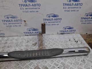 Подножка правая Kia Sorento BL 2.5 diesel D4CB