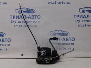 Замок двери передний правый Kia Sorento 2002-2011