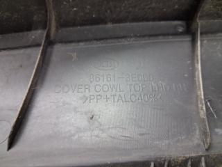 Дефлектор дворников правый Sorento 2002-2011 BL 2.5 diesel D4CB