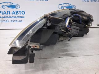 Фара правая Ксенон 6 2007-2013 GH 2.5 бензин L5-VE