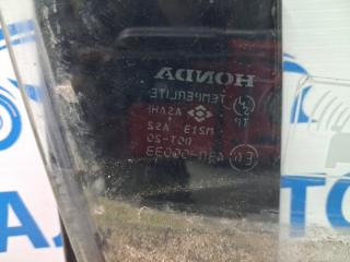 Стекло двери переднее правое Honda Civic FD 1.8 бензин R18A