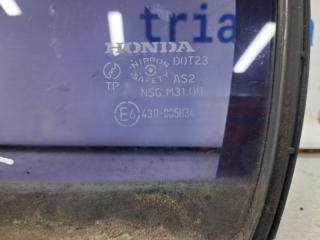 Стекло двери задней левой (форточка) Honda Civic FD 1.8 бензин R18A