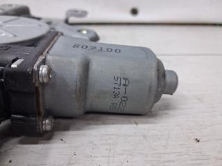 Стеклоподъемник задний правый Outlander 2007-2012 XL 2.4 бензин 4b12