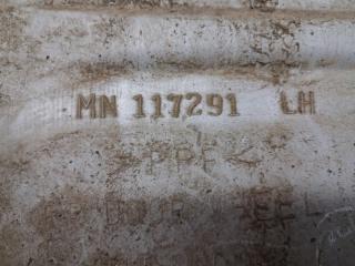 Накладка двери задняя левая Pajero Wagon 1999-2006 3 3.2 Дизель 4M41