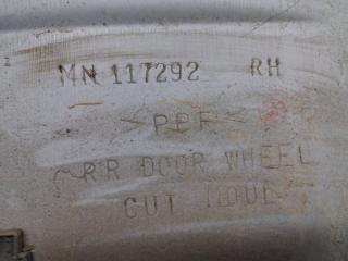 Накладка двери задняя правая Pajero Wagon 1999-2006 3 3.2 Дизель 4M41