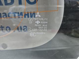 Стекло в кузов заднее левое Pajero Wagon 2006-2022 4 3.2 Дизель 4M41