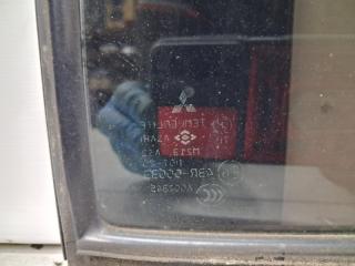 Стекло двери задней правой (форточка) Mitsubishi Pajero Wagon 4 3.2 Дизель 4M41