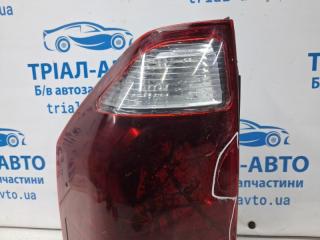 Фонарь задний внешний левый Mitsubishi Pajero Wagon 3 3.2 Дизель 4M41