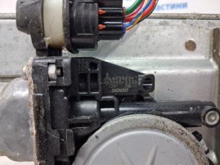 Стеклоподъемник передний правый Pajero Wagon 1999-2006 3 3.2 Дизель 4M41