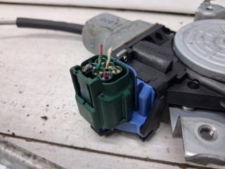 Стеклоподъемник передний правый Nissan Juke F15 1.6 turbo MR16DDT