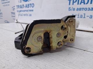 Замок двери задний правый Mitsubishi Pajero Wagon 3 3.2 Дизель 4M41