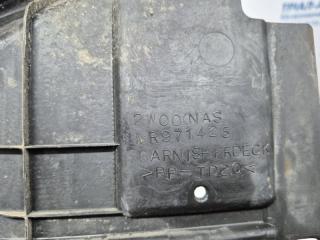 Дефлектор дворников Outlander 2003-2006 cu 2.4 бензин 4G69