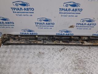 Накладка порога внешняя правая Outlander 2003-2006 cu 2.4 бензин 4G69