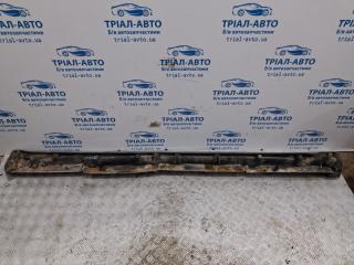 Накладка порога внешняя левая Outlander 2003-2006 cu 2.4 бензин 4G69