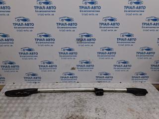 Рейлинг на крышу левый Outlander 2003-2006 cu 2.4 бензин 4G69