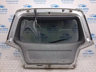 Крышка багажника Рестайлинг Outlander 2003-2006 cu 2.4 бензин 4G69