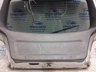 Крышка багажника Рестайлинг Outlander 2003-2006 cu 2.4 бензин 4G69