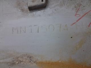 Накладка двери задняя правая Outlander 2003-2006 cu 2.4 бензин 4G69