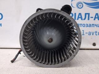 Моторчик печки Santa fe 2012-2019 DM 2.2 diesel D4HB