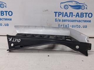 Решетка переднего бампера правая Mitsubishi Outlander cu 2.4 бензин 4G69