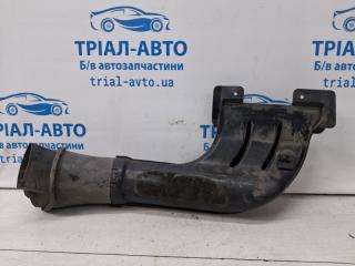 Воздухозаборник Mitsubishi Pajero Wagon 3 3.2 Дизель 4M41