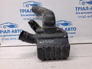 Фото запчасти резонатор воздушного фильтра Honda Civic 2005-2012 Б/У запчасть Запчасть резонатор воздушного фильтра Honda Civic 2005-2012