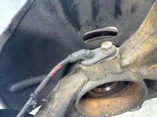 Кулак поворотный правый со ступицей Hyundai Santa fe DM 2.2 diesel D4HB