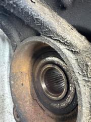 Кулак поворотный правый со ступицей Santa fe 2012-2019 DM 2.2 diesel D4HB