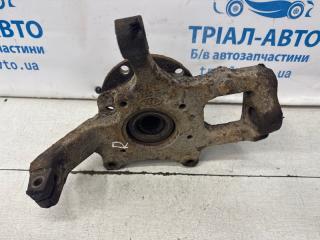 Кулак поворотный правый со ступицей Sorento 2002-2011 BL 2.5 diesel D4CB