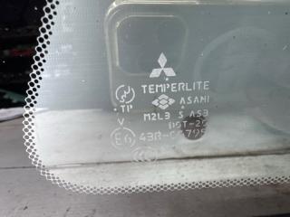 Стекло в кузов заднее правое Outlander 2003-2006 cu 2.4 бензин 4G69