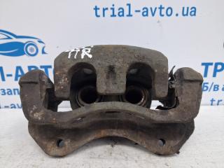 Суппорт передний правый Outlander 2003-2006 cu 2.4 бензин 4G69