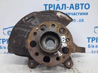 Кулак поворотный правый со ступицей Korando 2010-2019 C200 2.0 diesel D20Dt