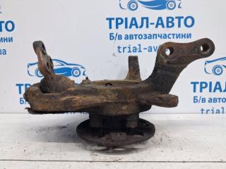 Кулак поворотный левый со ступицей Korando 2010-2019 C200 2.0 diesel D20Dt