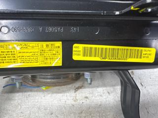 Подушка безопасности в торпеду IX35 2009-2015 LM 1.7 diesel D4FD