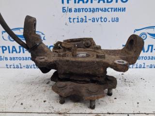 Кулак поворотный левый со ступицей Pajero Wagon 1999-2006 3 3.2 Дизель 4M41