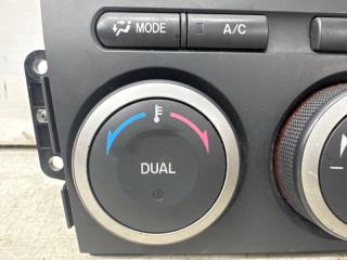 Блок управления климат-контролем 6 2007-2013 GH 2.5 бензин L5-VE