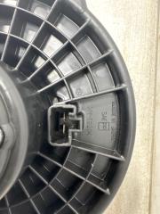 Вентилятор печки 6 2007-2013 GH 2.5 бензин L5-VE