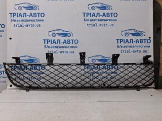 Решетка бампера центральная L200 2006-2015 KB 2.5 Diesel 4D56