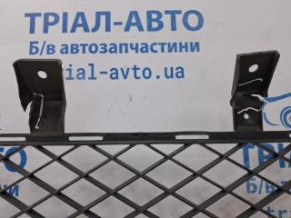 Решетка бампера центральная L200 2006-2015 KB 2.5 Diesel 4D56