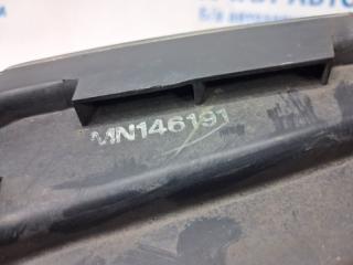 Фара левая галоген L200 2006-2015 KB 2.5 Diesel 4D56